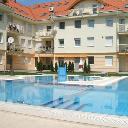 Mirage Wellness Apartman Хайдусобосло Экстерьер фото