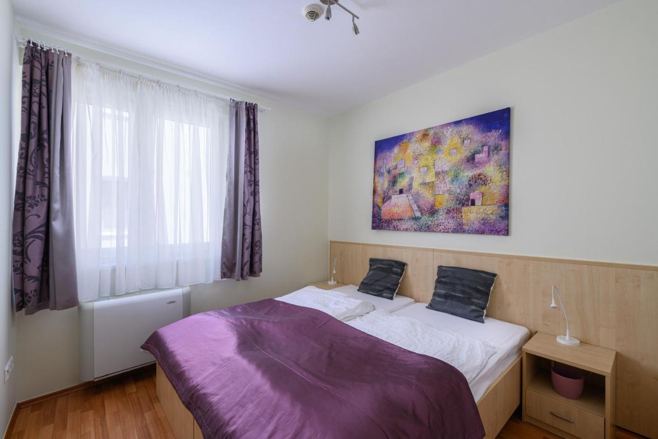 Mirage Wellness Apartman Хайдусобосло Экстерьер фото