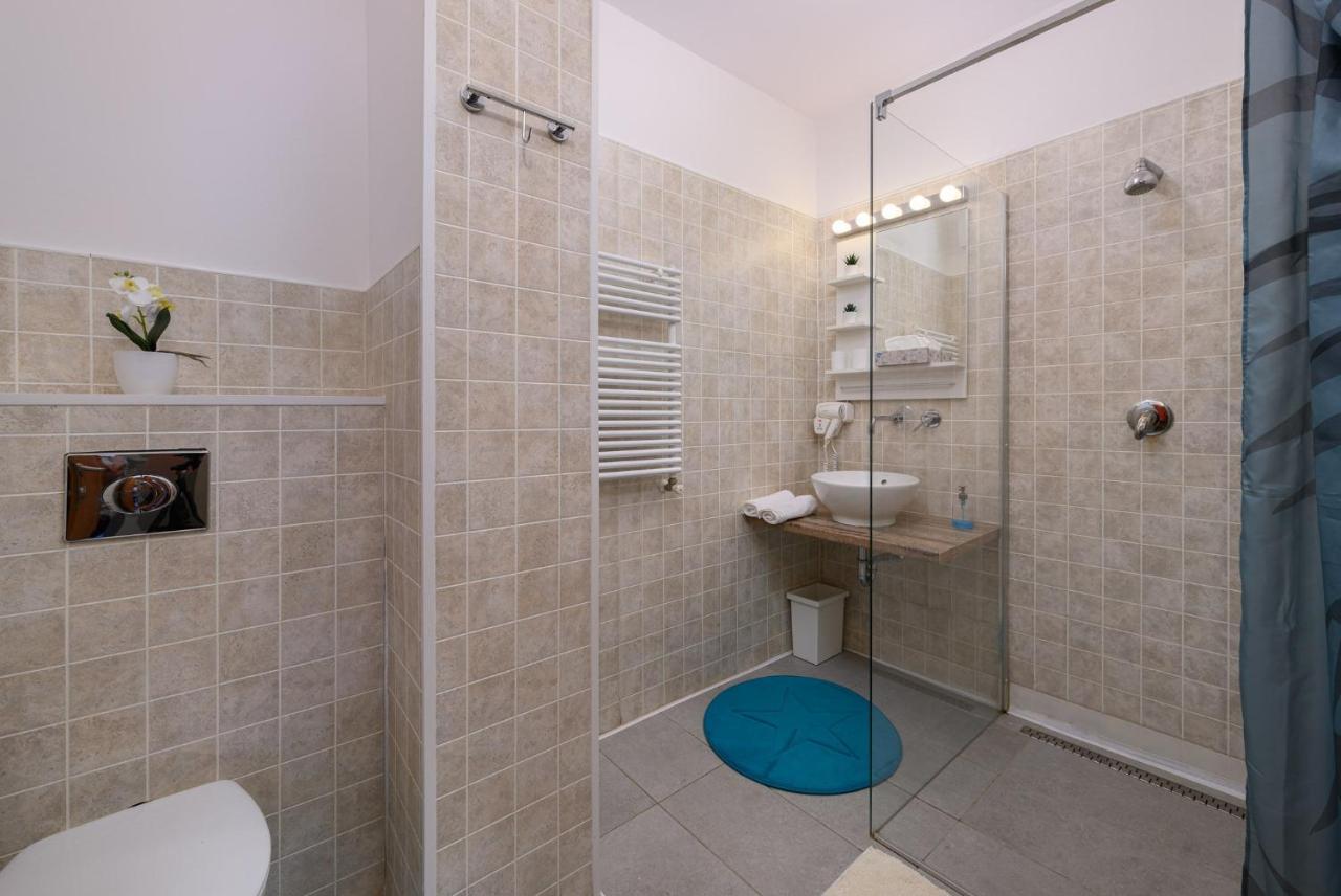 Mirage Wellness Apartman Хайдусобосло Экстерьер фото